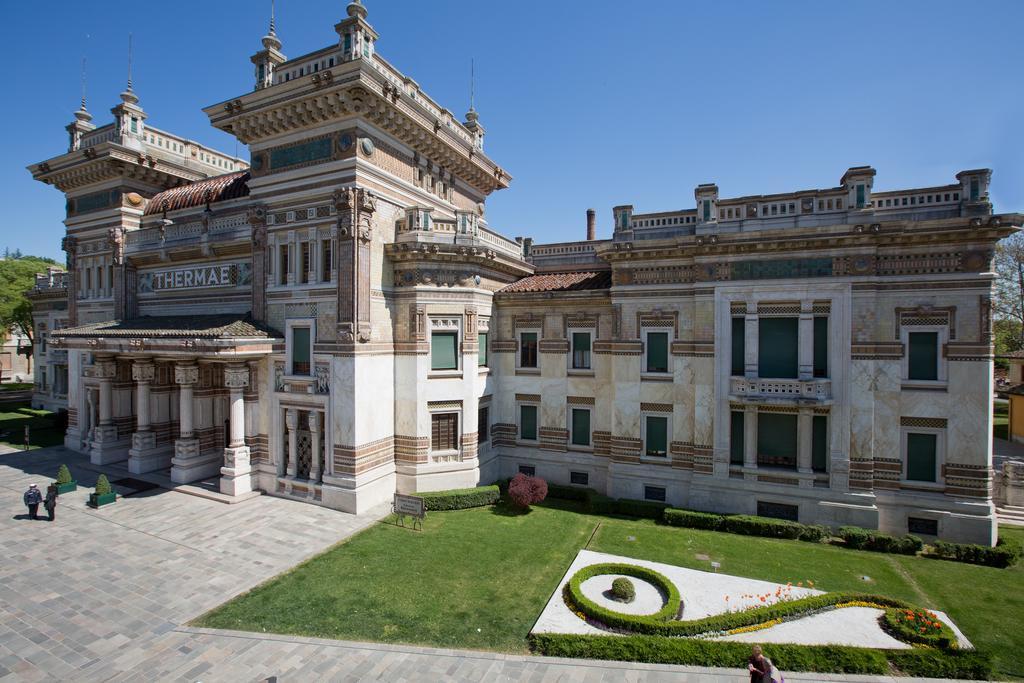 Hotel Kursaal Bb Salsomaggiore Terme Eksteriør bilde